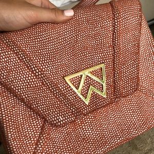 KELLY WYNNE original purse.